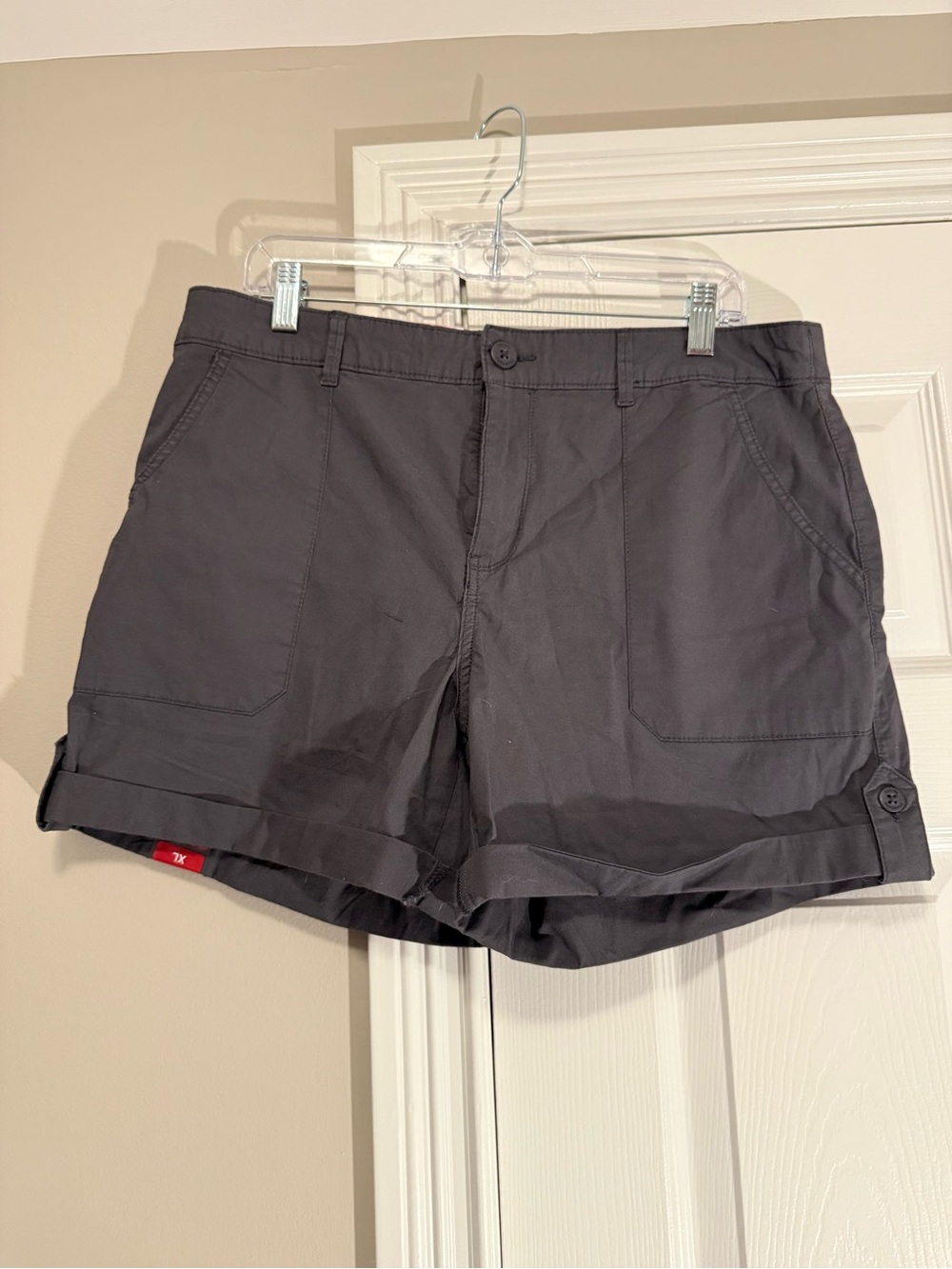 Sanctuary Dark Gray Roll-Cuff Utility Shorts